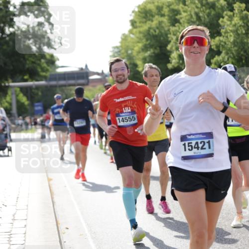 29.06.2025 - hella hamburg halbmarathon Jannik Wohlers http://msf.ph/oto/8218246 29.06.2025 09:50:21 Lombardsbrücke 1209, 1358, 1697, 1700, 2546, 3056, 3626, 4205, 4229, 4380, 4893, 5026, 5472, 5506, 5508, 5752, 5916, 6080, 6686, 6687, 7026, 7110, 8574, 8958, 10064, 10783, 10922, 11281, 11284, 11305, 11731, 13446, 13876, 13897, 14012, 14092, 14272, 14555, 14783, 15297, 15372, 15421, 15556, 15623, 15888, 15921, 16249, 16301, 16599, 16689, 17120, 17251, 17486, 17516, 17623, 17726, 18442, 18449, 18491, 18559, 18723, 18803, 19020, 19046 meine-sportfotos.de