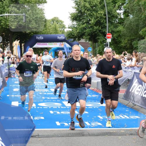 29.06.2025 - hella hamburg halbmarathon Zöllner http://msf.ph/oto/8218496 29.06.2025 10:51:53 Ziel 2396, 2818, 2823, 2880, 4297, 7224, 8710, 8819, 8856, 9793, 9959, 12224, 13799, 15427, 15727, 16907, 17682, 17815, 17962, 19053, 19137 meine-sportfotos.de