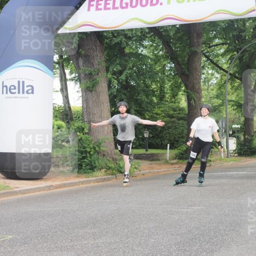 29.06.2025 - hella hamburg halbmarathon KatJ http://msf.ph/oto/8218600 29.06.2025 09:36:25 Zwischen KM18-KM19  meine-sportfotos.de