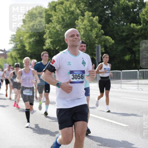 29.06.2025 - hella hamburg halbmarathon Jannik Wohlers http://msf.ph/oto/8218690 29.06.2025 09:50:27 Lombardsbrücke 1441, 1677, 2546, 3056, 3626, 3947, 4893, 5026, 5506, 5752, 5916, 6080, 6429, 6639, 6686, 6687, 7110, 7635, 8091, 8574, 9380, 10064, 10783, 11284, 11305, 11731, 13446, 13876, 13897, 14012, 14092, 14272, 14274, 14484, 14555, 14924, 15297, 15372, 15421, 15556, 15623, 15866, 15873, 15888, 15921, 16249, 16301, 16599, 16689, 17245, 17486, 17623, 17726, 18045, 18055, 18192, 18442, 18559, 18803, 19020 meine-sportfotos.de