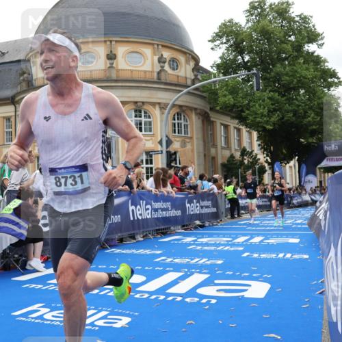 29.06.2025 - hella hamburg halbmarathon Strokosch-Dieckow http://msf.ph/oto/8218721 29.06.2025 10:27:43 Ziel 1122, 5367, 8731, 10655, 17893, 18832 meine-sportfotos.de