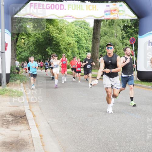 29.06.2025 - hella hamburg halbmarathon MichiJ http://msf.ph/oto/8219170 29.06.2025 10:24:08 Zwischen KM18-KM19 7466, 7867, 8901, 12204, 13343, 14952, 15390, 18419 meine-sportfotos.de