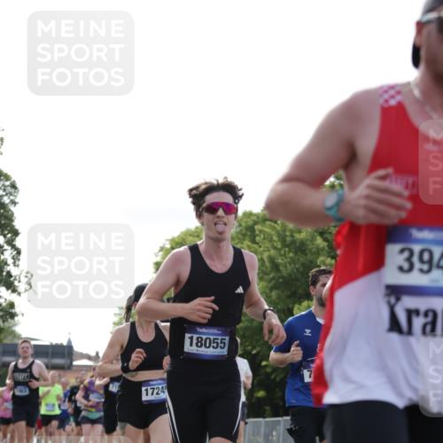 29.06.2025 - hella hamburg halbmarathon Jannik Wohlers http://msf.ph/oto/8219202 29.06.2025 09:50:34 Lombardsbrücke 1256, 1441, 1677, 1962, 2546, 2579, 3056, 3947, 4893, 5026, 5087, 5387, 5506, 5752, 5916, 6429, 6639, 6686, 6687, 7110, 7116, 7284, 7635, 8091, 8122, 8574, 8966, 9380, 9833, 10193, 10415, 10469, 11284, 11731, 11922, 12434, 13268, 13897, 14274, 14484, 14555, 14811, 14924, 15297, 15372, 15421, 15556, 15866, 15873, 16295, 16599, 16689, 17245, 17623, 18045, 18055, 18192, 18442, 18559, 18650 meine-sportfotos.de