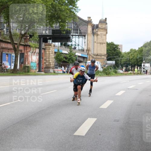 29.06.2025 - hella hamburg halbmarathon Yannick Fuchs http://msf.ph/oto/8219542 29.06.2025 09:20:56 20KM  meine-sportfotos.de
