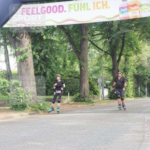 29.06.2025 - hella hamburg halbmarathon KatJ http://msf.ph/oto/8219671 29.06.2025 09:36:40 Zwischen KM18-KM19  meine-sportfotos.de