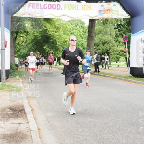 29.06.2025 - hella hamburg halbmarathon MichiJ http://msf.ph/oto/8220307 29.06.2025 10:24:13 Zwischen KM18-KM19 1344, 4050, 4740, 7466, 8901, 10771, 11559, 11898, 12204, 13343, 13419, 14603, 14952, 15390, 15991, 16964 meine-sportfotos.de