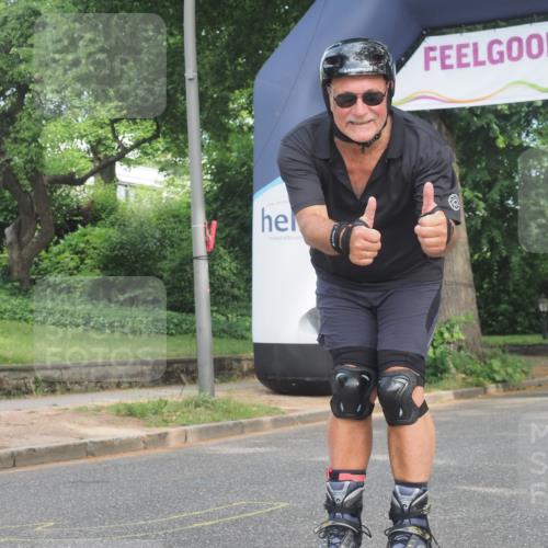 29.06.2025 - hella hamburg halbmarathon KatJ http://msf.ph/oto/8220493 29.06.2025 09:36:43 Zwischen KM18-KM19  meine-sportfotos.de