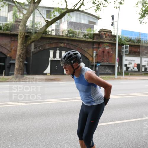 29.06.2025 - hella hamburg halbmarathon Yannick Fuchs http://msf.ph/oto/8220783 29.06.2025 09:20:58 20KM 44, 5000, 20 meine-sportfotos.de