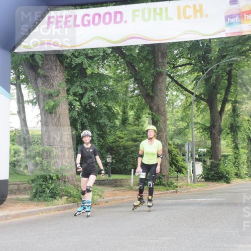 29.06.2025 - hella hamburg halbmarathon KatJ http://msf.ph/oto/8221766 29.06.2025 09:37:39 Zwischen KM18-KM19  meine-sportfotos.de