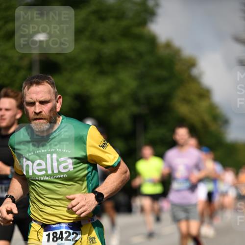 29.06.2025 - hella hamburg halbmarathon Dr. Thomas Lammeyer http://msf.ph/oto/8221881 29.06.2025 09:49:43 Kennedybrücke 1344, 2525, 3809, 3843, 3955, 4477, 4944, 5042, 6169, 7534, 7628, 7845, 7901, 8784, 8956, 10298, 10453, 10865, 10929, 11230 meine-sportfotos.de
