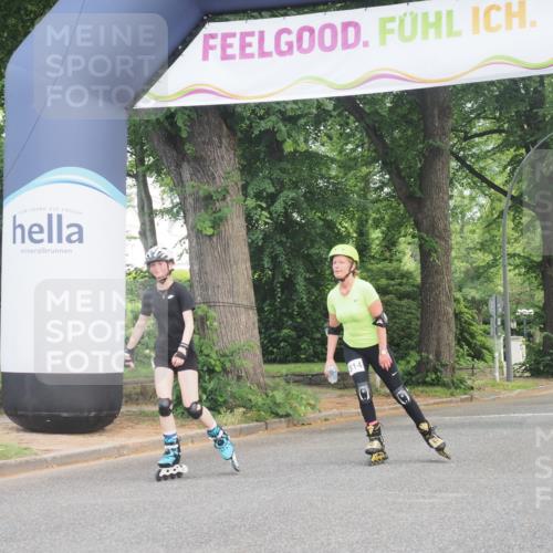 29.06.2025 - hella hamburg halbmarathon KatJ http://msf.ph/oto/8221929 29.06.2025 09:37:40 Zwischen KM18-KM19  meine-sportfotos.de