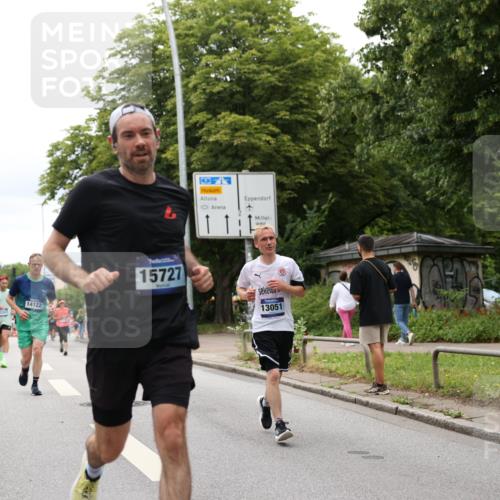 29.06.2025 - hella hamburg halbmarathon Yannick Fuchs http://msf.ph/oto/8221972 29.06.2025 10:46:08 20KM 2287, 2397, 2595, 4140, 4814, 4837, 5008, 5032, 5093, 5399, 5482, 6286, 6390, 6657, 7130, 7312, 7409, 7724, 7732, 8139, 8371, 8661, 8710, 8977, 9082, 9093, 9876, 10115, 11551, 12367, 12580, 13015, 13047, 13051, 13327, 13792, 14122, 14300, 14561, 15356, 15427, 15727, 15829, 15831, 16003, 16179, 16357, 16591, 17997, 18475, 18801, 18982 meine-sportfotos.de