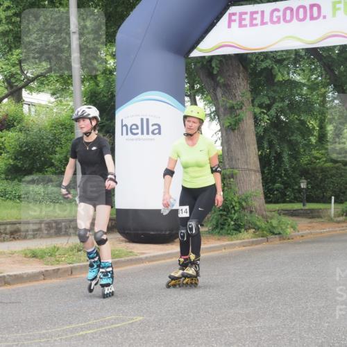 29.06.2025 - hella hamburg halbmarathon KatJ http://msf.ph/oto/8222159 29.06.2025 09:37:41 Zwischen KM18-KM19  meine-sportfotos.de