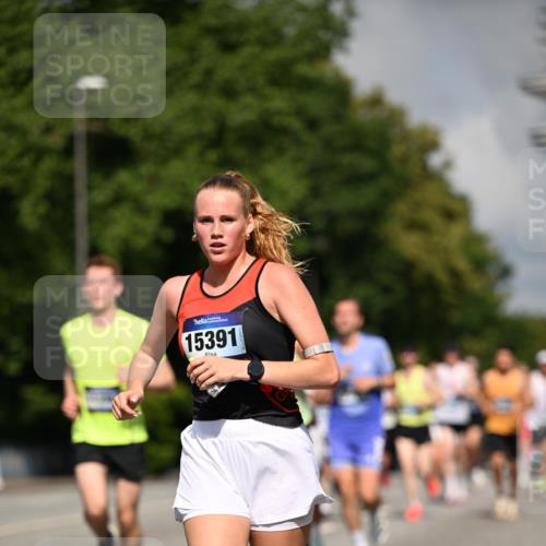 29.06.2025 - hella hamburg halbmarathon Dr. Thomas Lammeyer http://msf.ph/oto/8222226 29.06.2025 09:49:47 Kennedybrücke 1344, 1889, 3809, 3843, 3955, 4477, 4944, 5042, 6169, 7534, 7628, 7845, 7901, 8784, 8956, 10298, 10865, 10929, 11230, 11304 meine-sportfotos.de