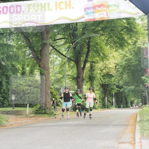 29.06.2025 - hella hamburg halbmarathon KatJ http://msf.ph/oto/8222445 29.06.2025 09:37:55 Zwischen KM18-KM19  meine-sportfotos.de