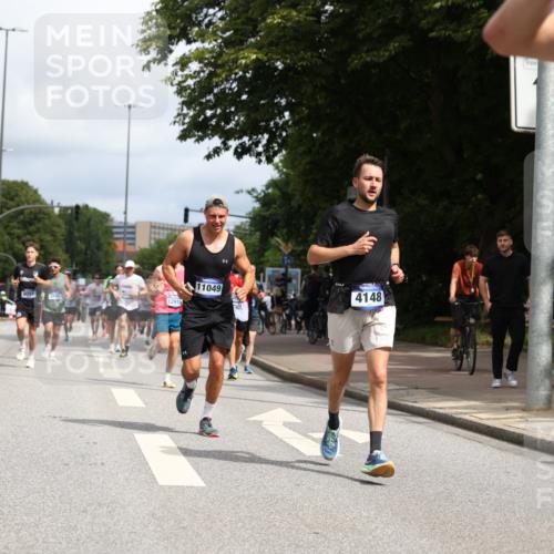 29.06.2025 - hella hamburg halbmarathon Yannick Fuchs http://msf.ph/oto/8222482 29.06.2025 10:33:10 20KM 1710, 2262, 2296, 2719, 2745, 2849, 3014, 3431, 4148, 5091, 5248, 6095, 6684, 7110, 8091, 9403, 10218, 11049, 11281, 11282, 11379, 12137, 12915, 13755, 14688, 14905, 15372, 16075, 16280, 17154, 17623, 17722, 18761, 19004, 19151 meine-sportfotos.de