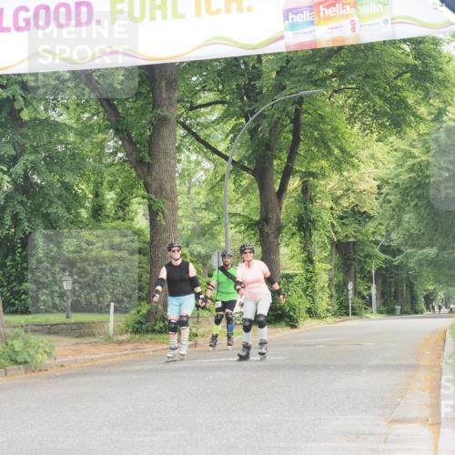 29.06.2025 - hella hamburg halbmarathon KatJ http://msf.ph/oto/8222657 29.06.2025 09:37:56 Zwischen KM18-KM19  meine-sportfotos.de
