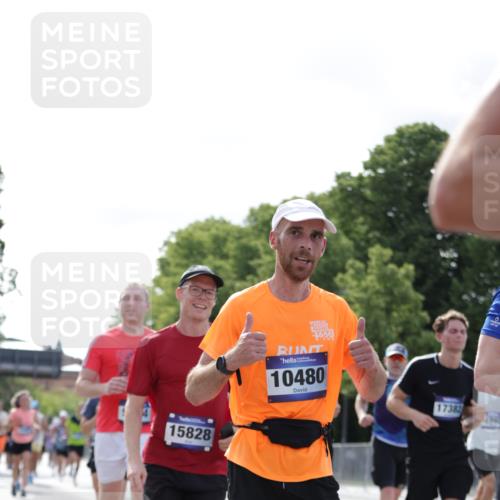 29.06.2025 - hella hamburg halbmarathon Jannik Wohlers http://msf.ph/oto/8222851 29.06.2025 09:51:11 Lombardsbrücke 1520, 1570, 1903, 1920, 2880, 2972, 3523, 4297, 4634, 4759, 4843, 4865, 4991, 4999, 5375, 5410, 6490, 7105, 7363, 8871, 9114, 9364, 10375, 10480, 10669, 11049, 11417, 11959, 12711, 12712, 13196, 13479, 14722, 15383, 15542, 15828, 15857, 16281, 16656, 16660, 17381, 17382, 17724, 18013, 18539, 18764, 18868, 18970 meine-sportfotos.de