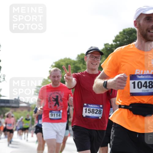 29.06.2025 - hella hamburg halbmarathon Jannik Wohlers http://msf.ph/oto/8222959 29.06.2025 09:51:12 Lombardsbrücke 1520, 1570, 1903, 1920, 2880, 2972, 3523, 4297, 4634, 4759, 4843, 4865, 4991, 4999, 5375, 5410, 6490, 7105, 7363, 8871, 9114, 9364, 10375, 10480, 10669, 10934, 11049, 11417, 11959, 12711, 12712, 13196, 13479, 14722, 14861, 15383, 15542, 15828, 15857, 15932, 16281, 16660, 17381, 17382, 17724, 18013, 18539, 18764, 18868, 18970 meine-sportfotos.de