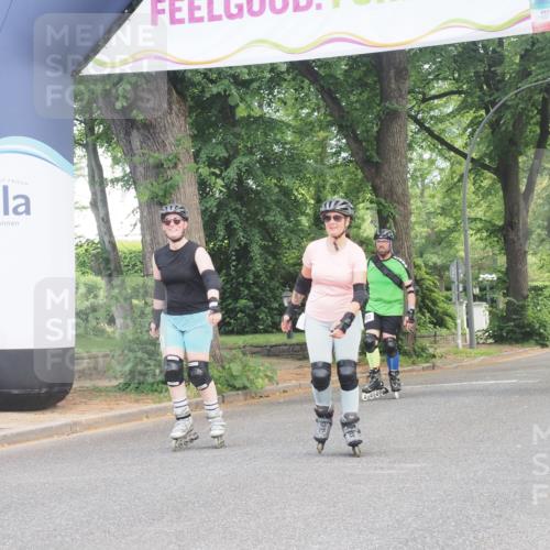 29.06.2025 - hella hamburg halbmarathon KatJ http://msf.ph/oto/8223160 29.06.2025 09:37:58 Zwischen KM18-KM19  meine-sportfotos.de