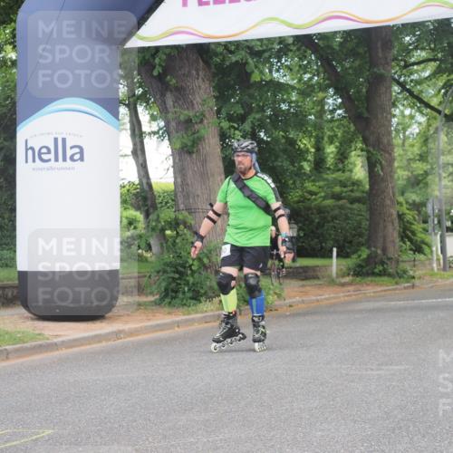 29.06.2025 - hella hamburg halbmarathon KatJ http://msf.ph/oto/8223429 29.06.2025 09:38:00 Zwischen KM18-KM19  meine-sportfotos.de