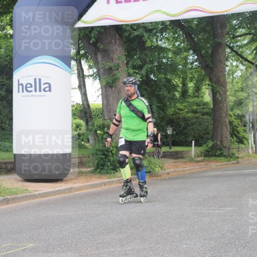 29.06.2025 - hella hamburg halbmarathon KatJ http://msf.ph/oto/8223479 29.06.2025 09:38:00 Zwischen KM18-KM19  meine-sportfotos.de