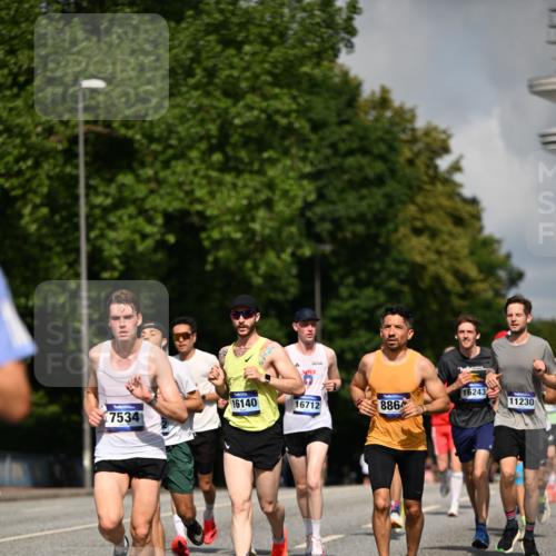 29.06.2025 - hella hamburg halbmarathon Dr. Thomas Lammeyer http://msf.ph/oto/8223598 29.06.2025 09:49:51 Kennedybrücke 1344, 1889, 2243, 3809, 3843, 3955, 4477, 4944, 5042, 5048, 7534, 7628, 7901, 8312, 8956, 10298, 10865, 10927, 10929, 11230, 11304 meine-sportfotos.de