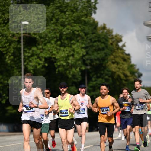 29.06.2025 - hella hamburg halbmarathon Dr. Thomas Lammeyer http://msf.ph/oto/8223607 29.06.2025 09:49:51 Kennedybrücke 1344, 1889, 2243, 3809, 3843, 3955, 4477, 4944, 5042, 5048, 7534, 7628, 7901, 8312, 8956, 10298, 10865, 10927, 10929, 11230, 11304 meine-sportfotos.de