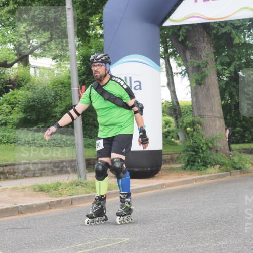 29.06.2025 - hella hamburg halbmarathon KatJ http://msf.ph/oto/8223654 29.06.2025 09:38:00 Zwischen KM18-KM19  meine-sportfotos.de