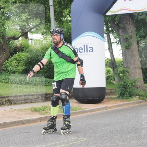29.06.2025 - hella hamburg halbmarathon KatJ http://msf.ph/oto/8223718 29.06.2025 09:38:01 Zwischen KM18-KM19  meine-sportfotos.de