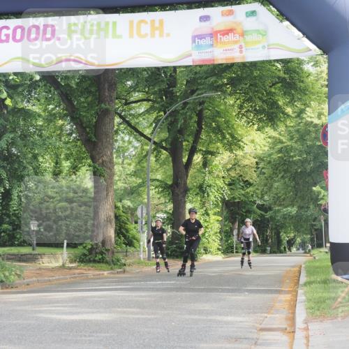 29.06.2025 - hella hamburg halbmarathon KatJ http://msf.ph/oto/8223890 29.06.2025 09:38:54 Zwischen KM18-KM19  meine-sportfotos.de