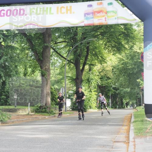 29.06.2025 - hella hamburg halbmarathon KatJ http://msf.ph/oto/8223995 29.06.2025 09:38:55 Zwischen KM18-KM19  meine-sportfotos.de