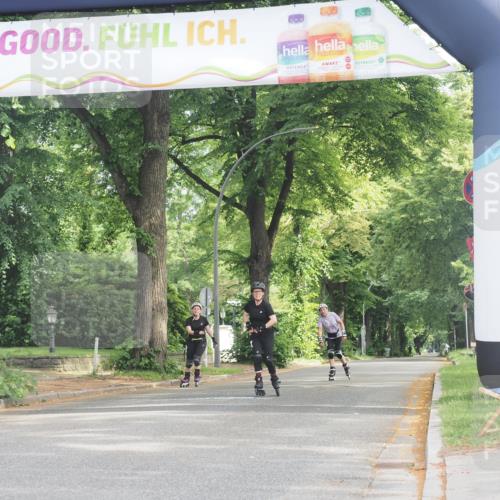 29.06.2025 - hella hamburg halbmarathon KatJ http://msf.ph/oto/8224046 29.06.2025 09:38:55 Zwischen KM18-KM19  meine-sportfotos.de