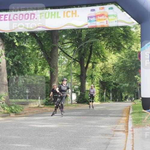 29.06.2025 - hella hamburg halbmarathon KatJ http://msf.ph/oto/8224088 29.06.2025 09:38:56 Zwischen KM18-KM19  meine-sportfotos.de