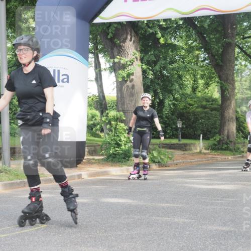 29.06.2025 - hella hamburg halbmarathon KatJ http://msf.ph/oto/8224456 29.06.2025 09:38:59 Zwischen KM18-KM19  meine-sportfotos.de