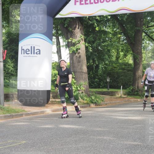 29.06.2025 - hella hamburg halbmarathon KatJ http://msf.ph/oto/8224509 29.06.2025 09:38:59 Zwischen KM18-KM19  meine-sportfotos.de