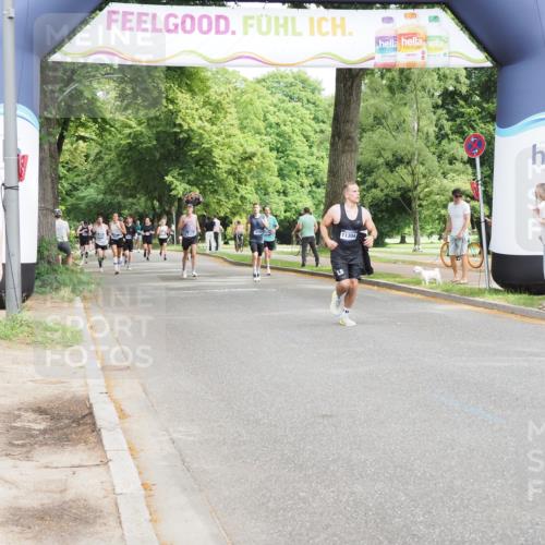 29.06.2025 - hella hamburg halbmarathon MichiJ http://msf.ph/oto/8224621 29.06.2025 10:25:09 Zwischen KM18-KM19 2774, 6990, 11620, 15161, 17612 meine-sportfotos.de