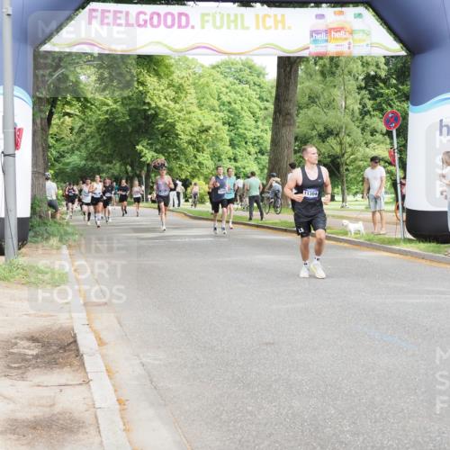 29.06.2025 - hella hamburg halbmarathon MichiJ http://msf.ph/oto/8224657 29.06.2025 10:25:10 Zwischen KM18-KM19 2774, 11304, 11620, 15161, 17612 meine-sportfotos.de