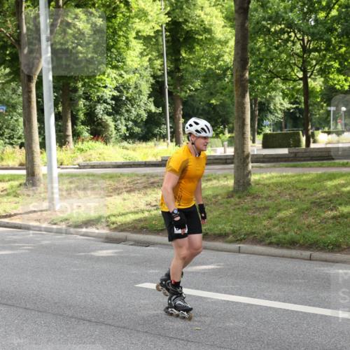 29.06.2025 - hella hamburg halbmarathon Yannick Fuchs http://msf.ph/oto/8224680 29.06.2025 09:23:40 20KM  meine-sportfotos.de