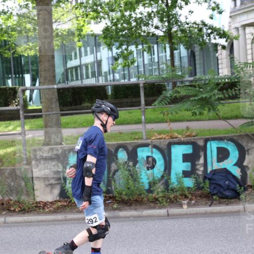 29.06.2025 - hella hamburg halbmarathon Yannick Fuchs http://msf.ph/oto/8224905 29.06.2025 09:23:59 20KM 292 meine-sportfotos.de