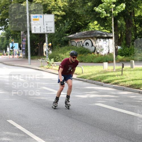 29.06.2025 - hella hamburg halbmarathon Yannick Fuchs http://msf.ph/oto/8224929 29.06.2025 09:24:02 20KM  meine-sportfotos.de