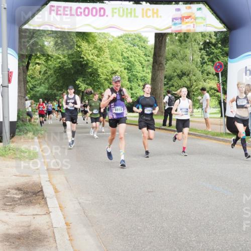 29.06.2025 - hella hamburg halbmarathon MichiJ http://msf.ph/oto/8224998 29.06.2025 10:25:18 Zwischen KM18-KM19 2121, 2399, 5042, 6993, 11304, 13991, 14601, 14789 meine-sportfotos.de