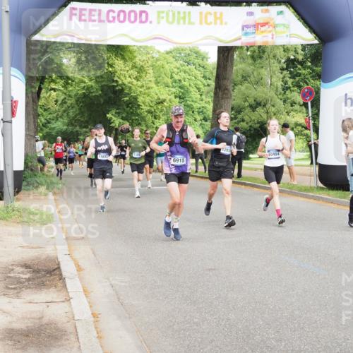 29.06.2025 - hella hamburg halbmarathon MichiJ http://msf.ph/oto/8225024 29.06.2025 10:25:18 Zwischen KM18-KM19 2121, 2399, 5042, 6993, 11304, 13991, 14601, 14789 meine-sportfotos.de