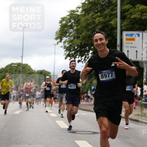 29.06.2025 - hella hamburg halbmarathon Yannick Fuchs http://msf.ph/oto/8225055 29.06.2025 10:46:30 20KM 1098, 1257, 1657, 2444, 2814, 3258, 3715, 3952, 4121, 4557, 4558, 4837, 5032, 5093, 5116, 5378, 5399, 6164, 6561, 6562, 7130, 7178, 7312, 7475, 7896, 8139, 8172, 8316, 8720, 8977, 9093, 9145, 9876, 10811, 11459, 12135, 12519, 13211, 13301, 13327, 14198, 14286, 14300, 14791, 15001, 15144, 15275, 15427, 15446, 15506, 15690, 16320, 17130, 17198, 17773, 18801 meine-sportfotos.de
