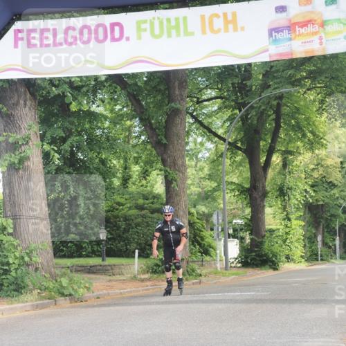29.06.2025 - hella hamburg halbmarathon KatJ http://msf.ph/oto/8225209 29.06.2025 09:39:41 Zwischen KM18-KM19  meine-sportfotos.de