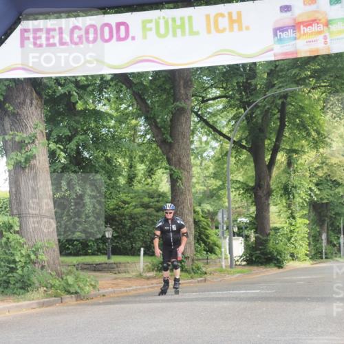 29.06.2025 - hella hamburg halbmarathon KatJ http://msf.ph/oto/8225261 29.06.2025 09:39:41 Zwischen KM18-KM19  meine-sportfotos.de