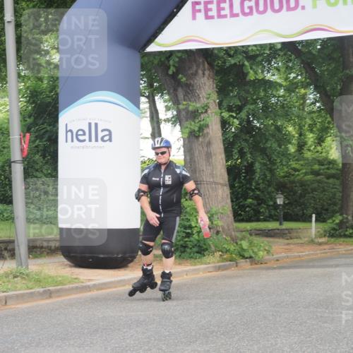 29.06.2025 - hella hamburg halbmarathon KatJ http://msf.ph/oto/8225655 29.06.2025 09:39:43 Zwischen KM18-KM19  meine-sportfotos.de