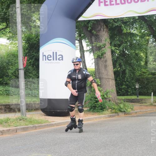29.06.2025 - hella hamburg halbmarathon KatJ http://msf.ph/oto/8225708 29.06.2025 09:39:43 Zwischen KM18-KM19  meine-sportfotos.de