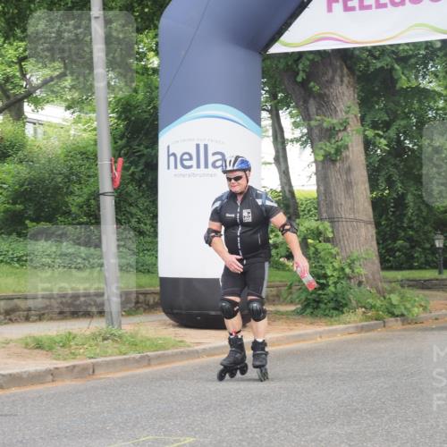 29.06.2025 - hella hamburg halbmarathon KatJ http://msf.ph/oto/8225771 29.06.2025 09:39:43 Zwischen KM18-KM19  meine-sportfotos.de