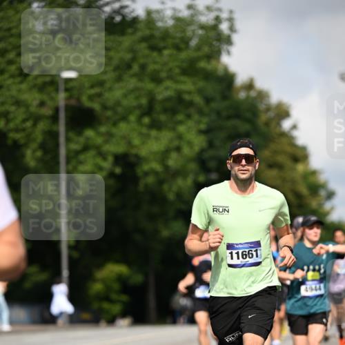 29.06.2025 - hella hamburg halbmarathon Dr. Thomas Lammeyer http://msf.ph/oto/8226028 29.06.2025 09:50:00 Kennedybrücke 1344, 1577, 1889, 2243, 4477, 4944, 5048, 5152, 5660, 7466, 7534, 7628, 7901, 8312, 8323, 10477, 10865, 10927, 11230, 11304 meine-sportfotos.de